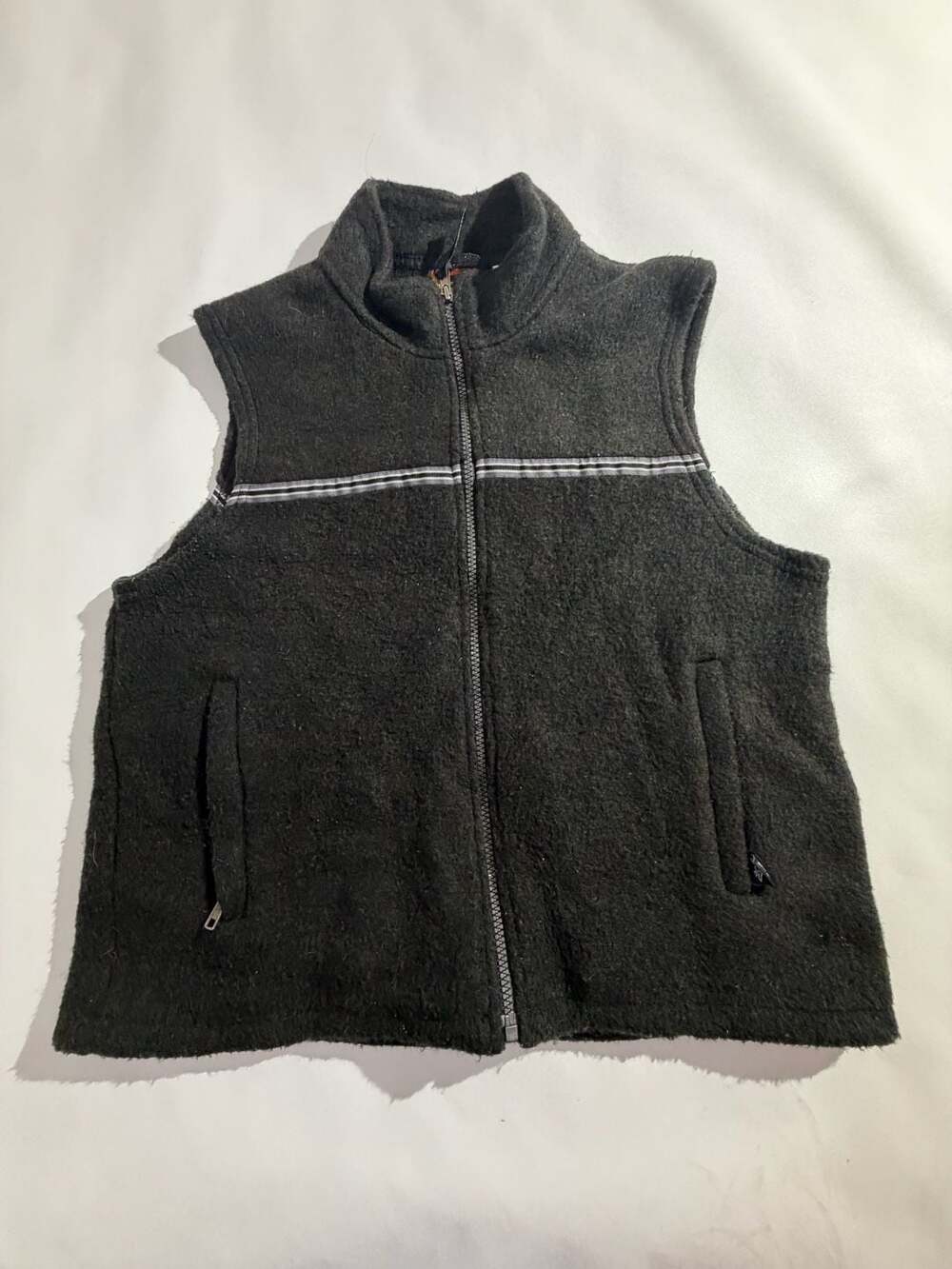 Horny Toad Womens M Black Gray Fleece Vest Full Zip Outdoors Pockets
